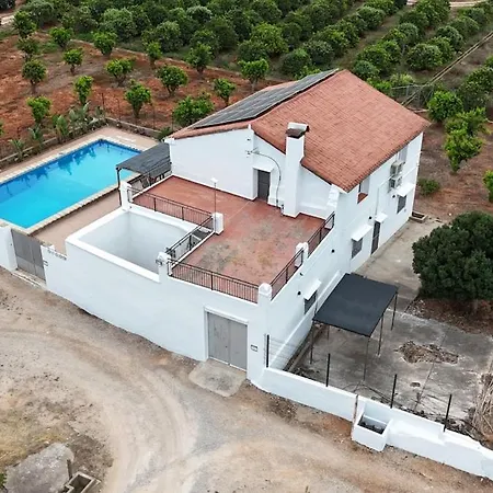 Chalet In Nature For Groups With Wifi, Ac And Pool *